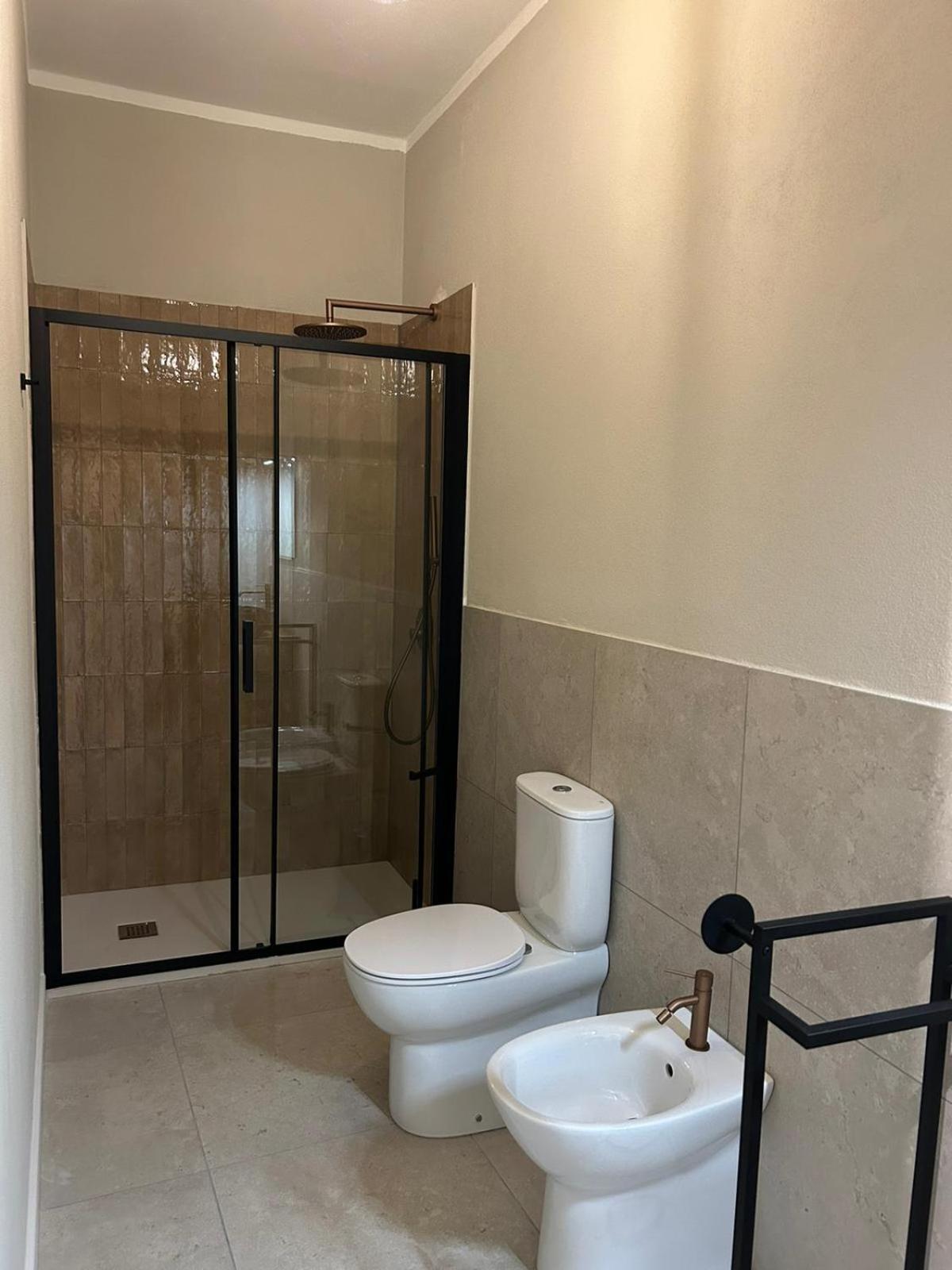 Notus Rooms 노토 외부 사진